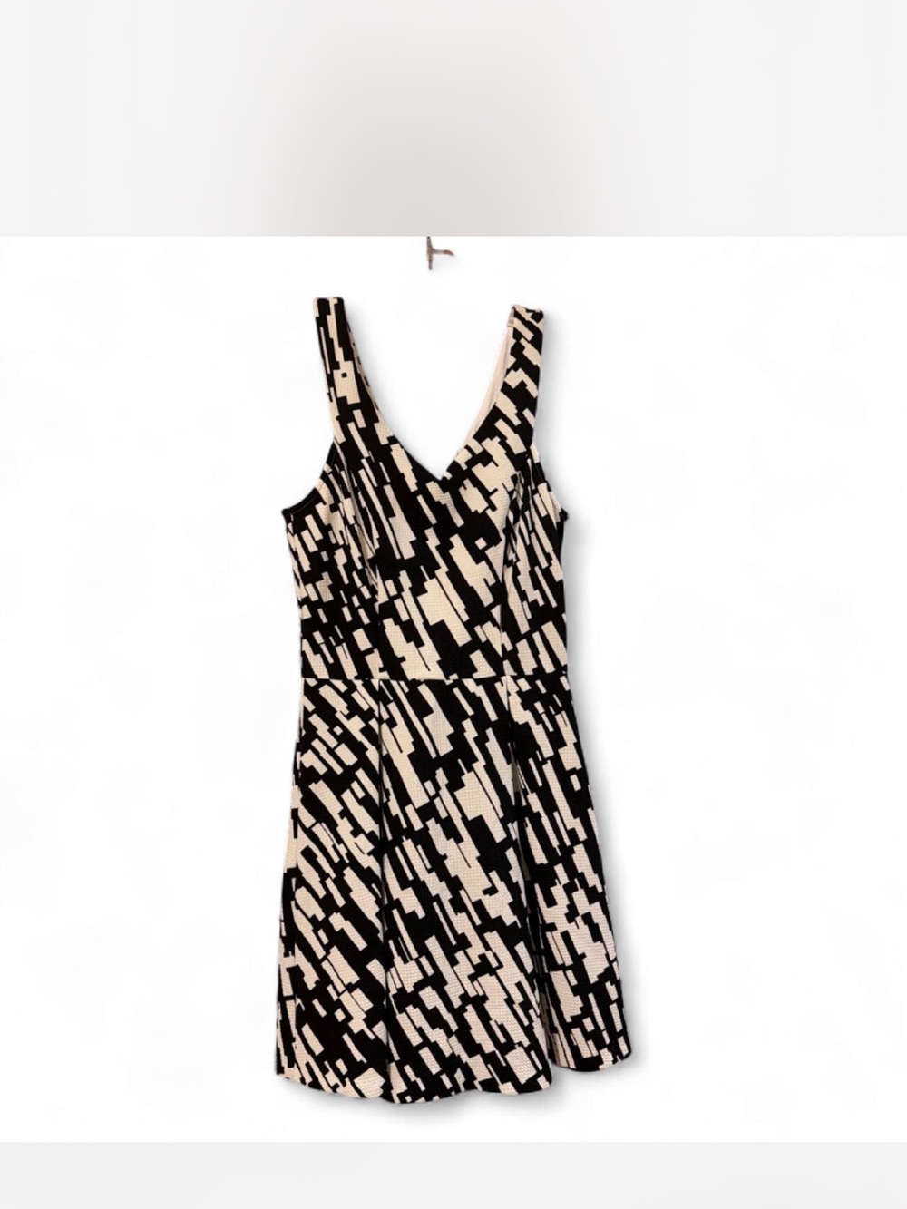 Aqua Black and White Geometric Sleeveless Mini Dress